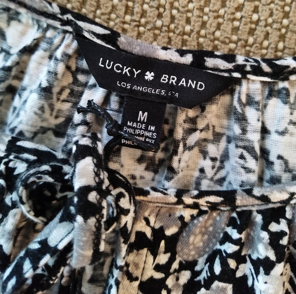 NWT Lucky Brand Black & White Boho Longsleeve Keyhole Blouse - Picture 5 of 7